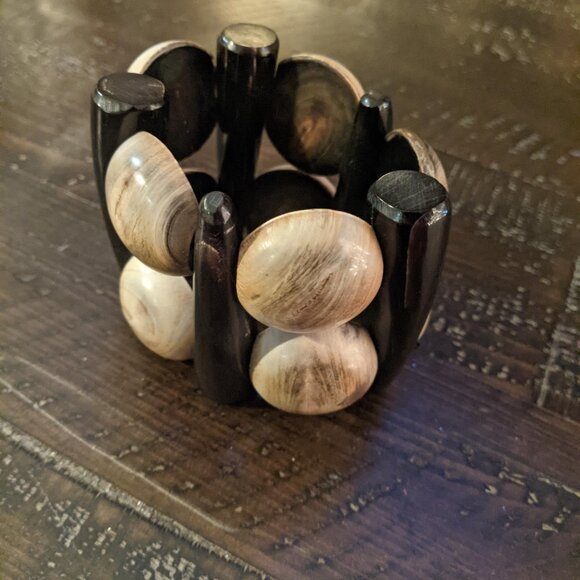 Vintage Chunky Bone Statement Cuff Bracelet Oversized Stretch Boho Neutral - Picture 4 of 8